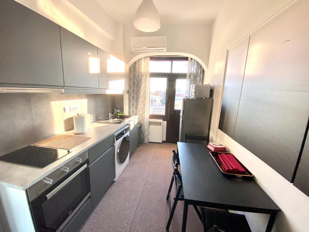 Classic 2 Bedroom Apartment Next To Metro - Marousi Atena Exterior foto